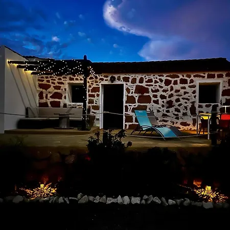 Semesterbostad Casitas - Casa Higo With Shared Jacuzzi Granadilla De Abona