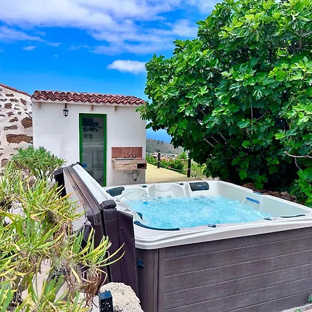 Casitas - Casa Higo With Shared Jacuzzi Holiday home